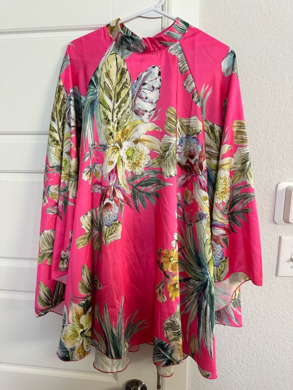 Venti6 Pink Tropical Floral Bell Sleeve Mini Dress Open Back